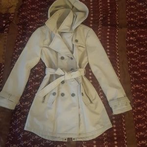 Water resistant jacket